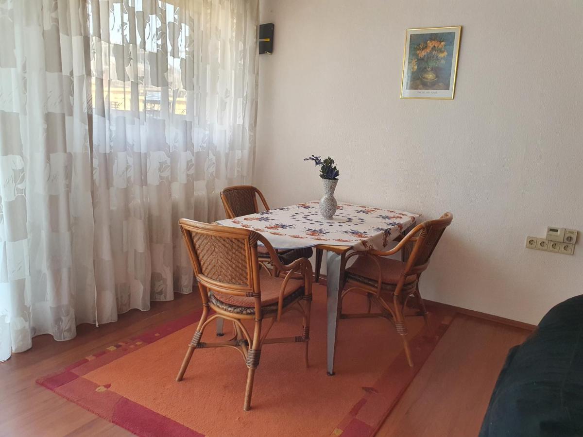 Ferienwohnung Am Rauenhuebel Völklingen Exterior foto